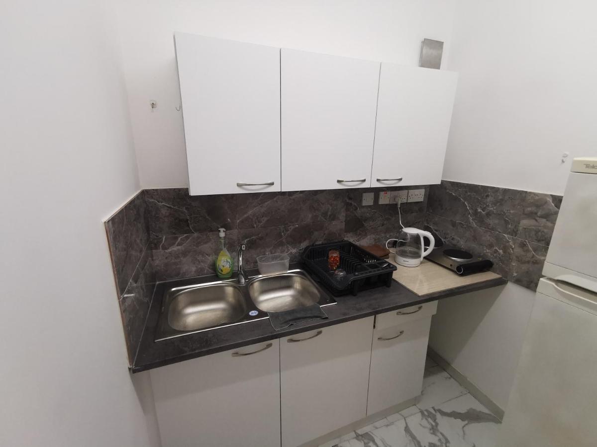 Lovely Cozy Apartment In The Entrance Of Nicosia Aglantzia Eksteriør billede