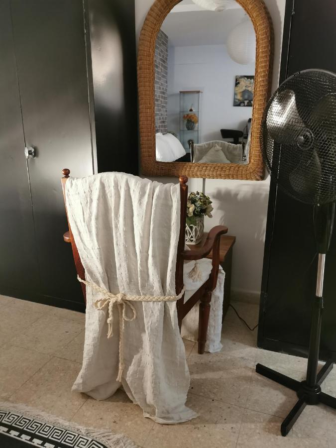 Lovely Cozy Apartment In The Entrance Of Nicosia Aglantzia Eksteriør billede