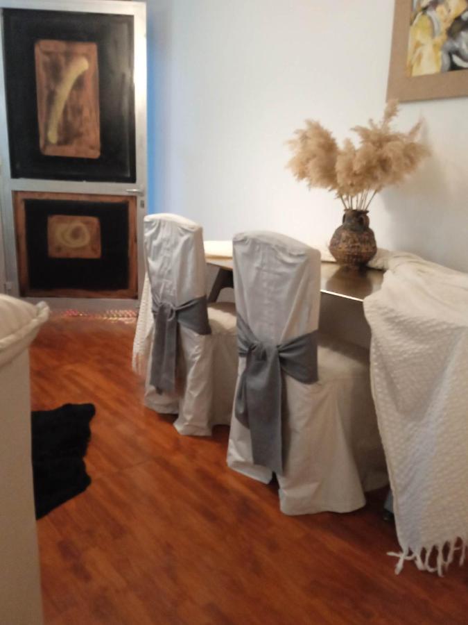 Lovely Cozy Apartment In The Entrance Of Nicosia Aglantzia Eksteriør billede