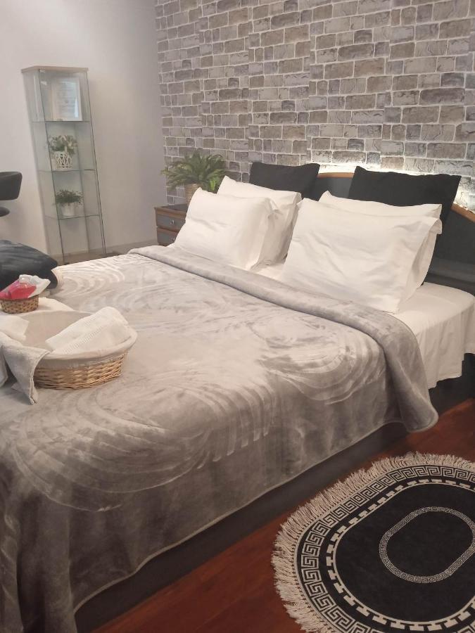 Lovely Cozy Apartment In The Entrance Of Nicosia Aglantzia Eksteriør billede